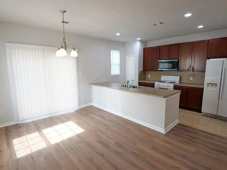 21339 Pine Monte Ridge Ln — Photo 6