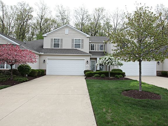 5th image of 769 Lakeside Dr