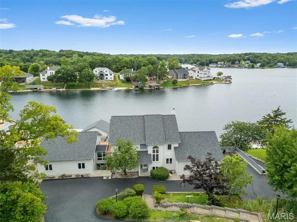 9477 E Vista Dr, Hillsboro, MO 63050