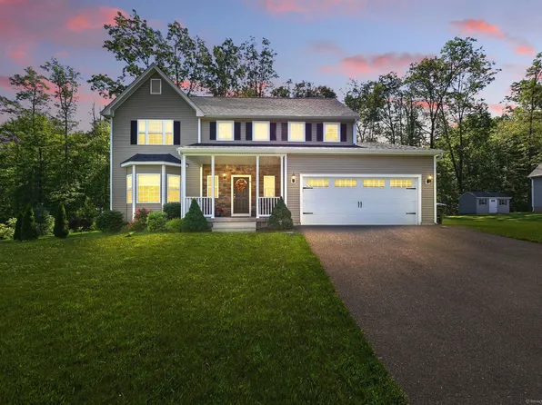 6 Dylan Drive, Suffield, CT 06078