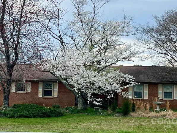 1405 Miller Rd, China Grove, NC 28023