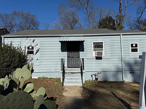 2nd image of 1524 34th St