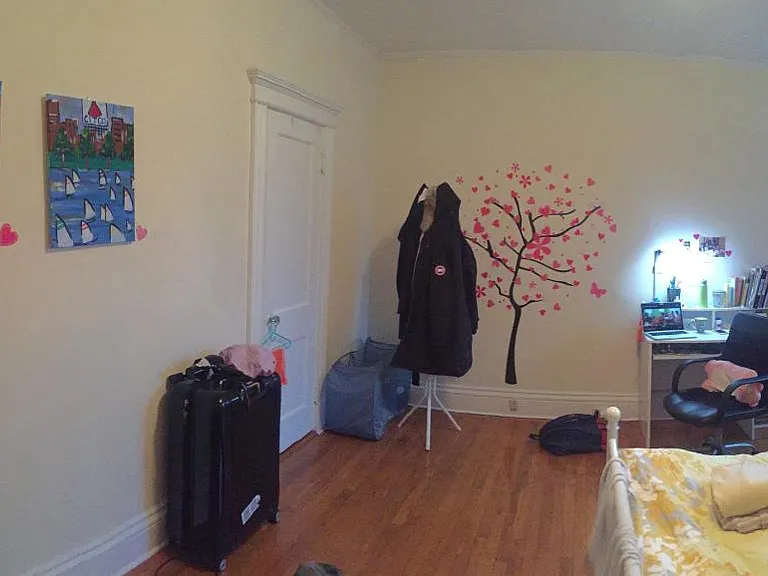 12 Euston St #6 — Photo 1