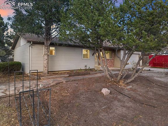 2nd image of 1906 Independence Dr