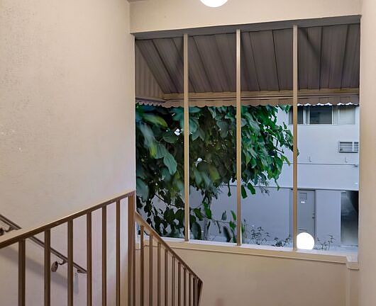 4th image of 3300 S Sepulveda Blvd APT F4