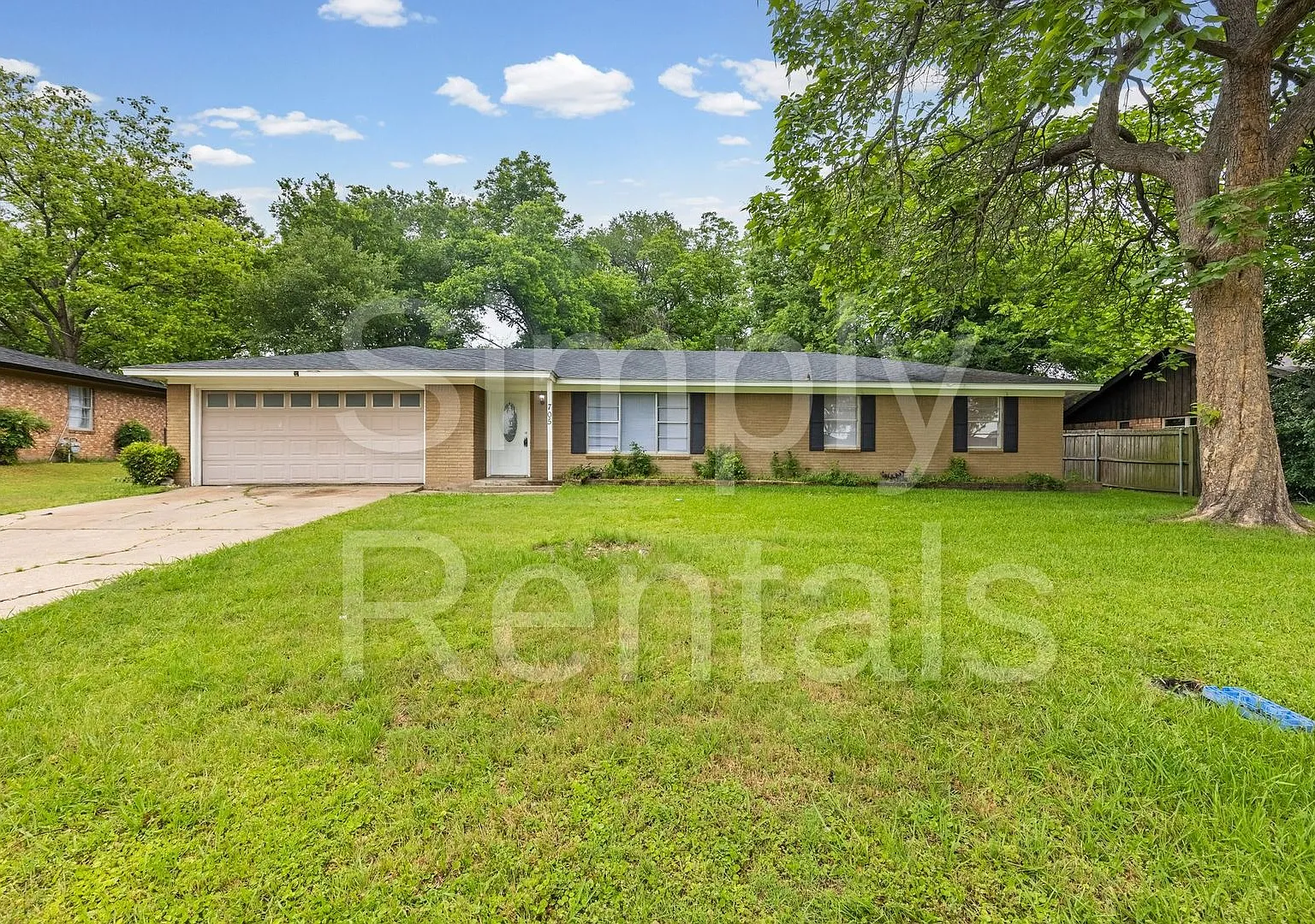 705 Plano - Sulphur Springs — Photo 3