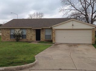 758 Tumbleweed Ct, Fort Worth, TX 76108