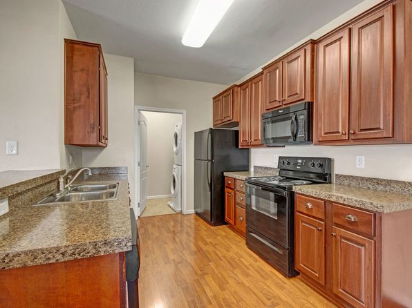 1100 42nd St W #1104-205