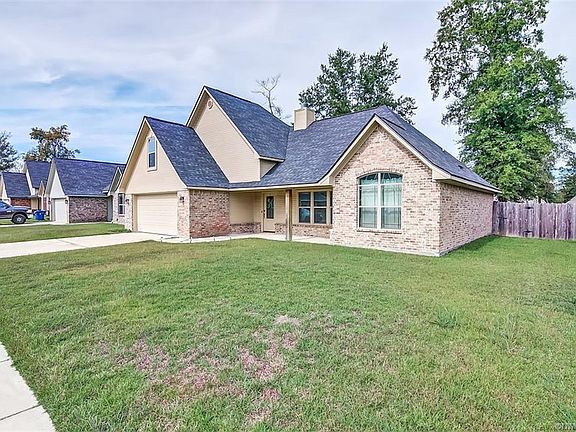 2nd image of 220 Southern Creek Cir
