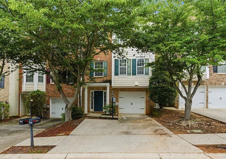 1st image of 4247 Chatham Ridge Dr