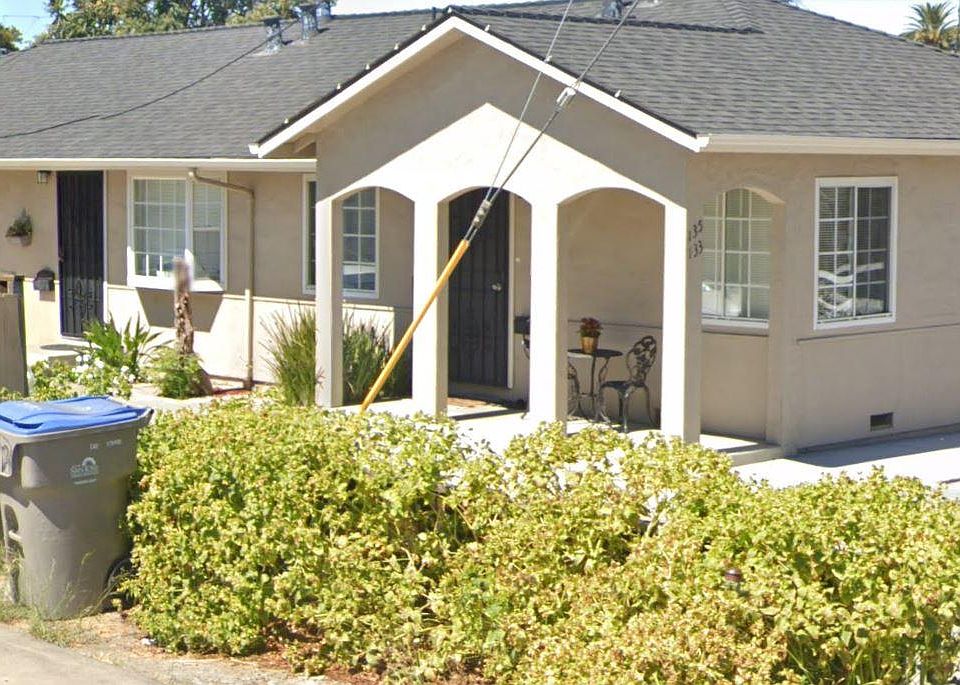 1st image of 133 Eastwood Ct