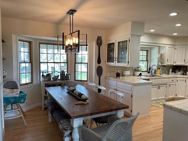 8745 S Fowler Ave — Photo 6