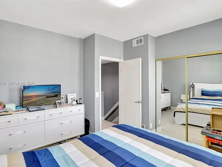 7921 Sanibel Dr #7921 — Photo 30