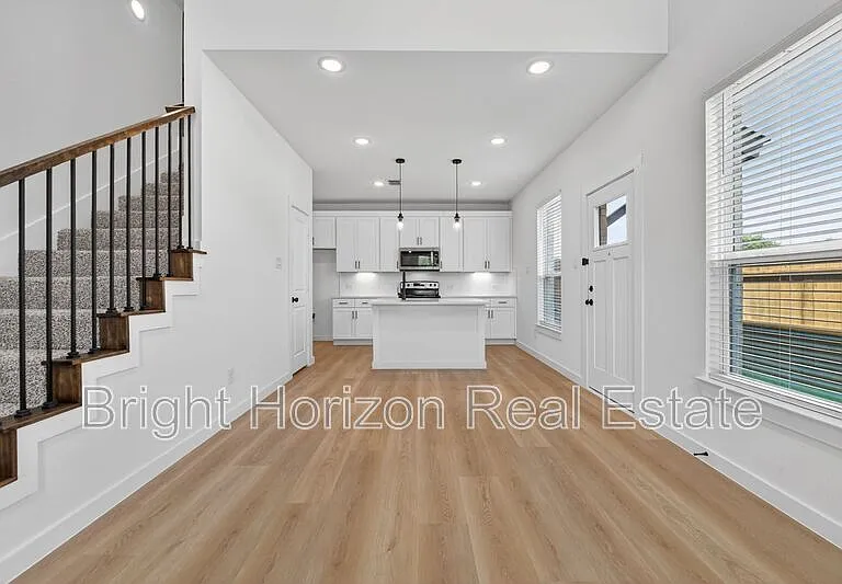 10524 Tube Dr #101 — Photo 5