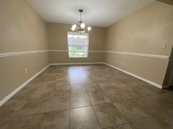 1078 E Gaucho Cir, Deltona, FL 32725