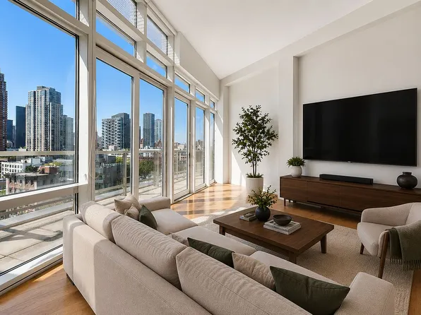 10-17 Jackson Ave Penthouse 8I, Long Island City, NY 11101