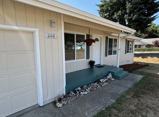 895 Midland Way, Brookings, OR 97415