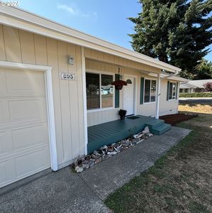 895 Midland Way, Brookings, OR, 97415