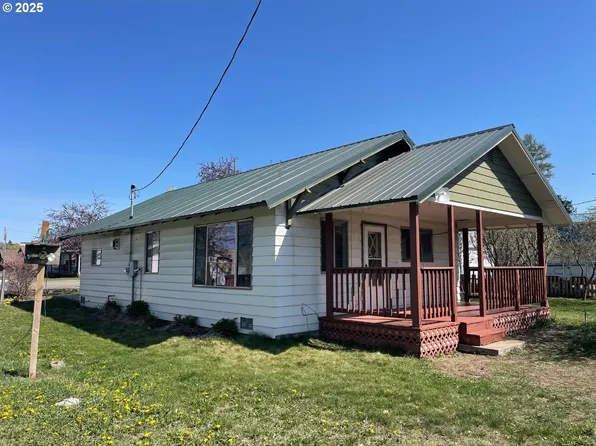 105 Arthur St, Enterprise, OR 97828