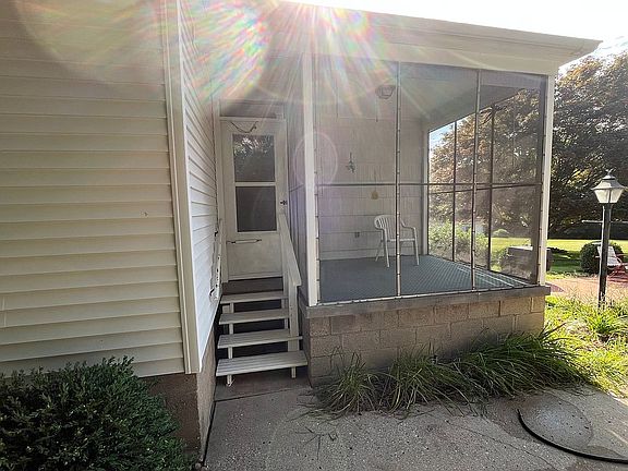 Screened in Porch