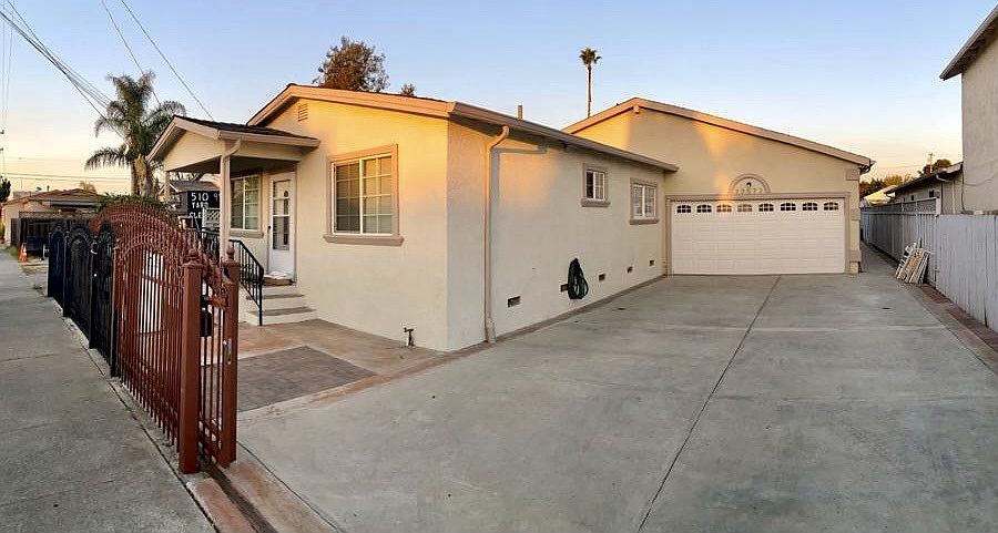 1st image of 22570 Sonoma St