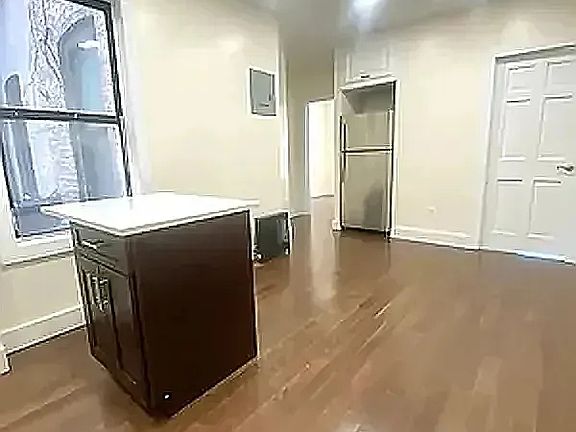 3rd image of 217 W 145th St #23