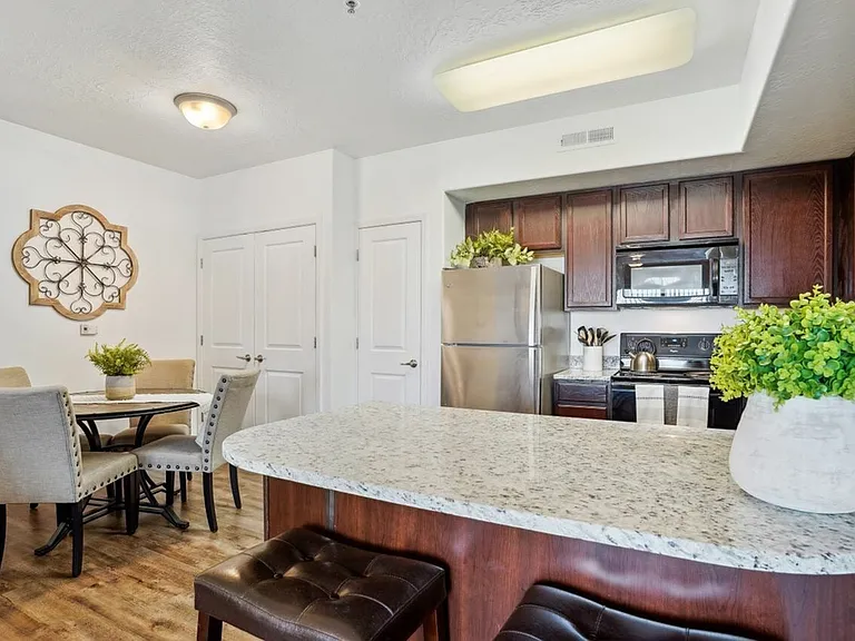 Beautiful Kitchen and Dining Area
