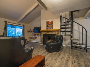 2099 Chamonix Ln APT 3A, Vail, CO 81657