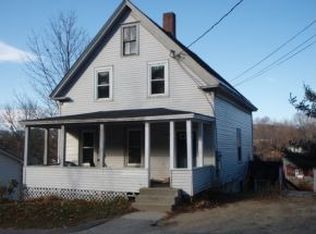 29 Thompson St, Ashland, NH 03217