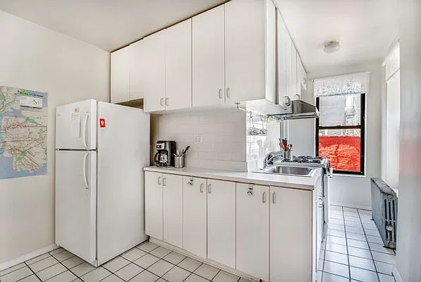 Rented by Compass | media 6