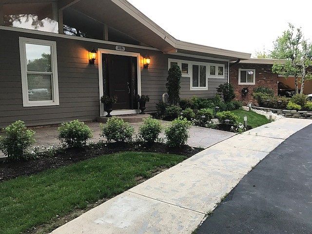 1st image of 3394 Sunningdale Way