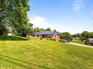136 Grace Cir, Clinton, TN 37716