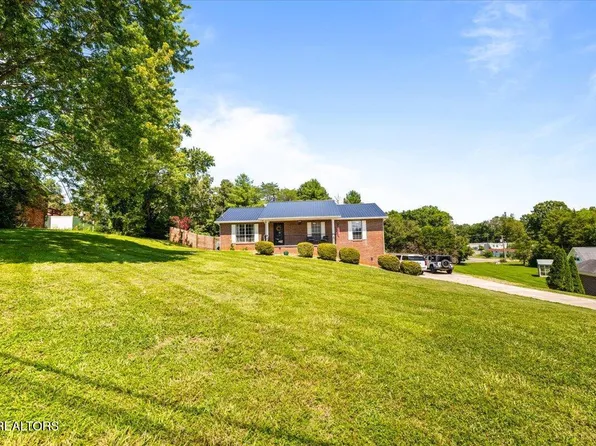 136 Grace Cir, Clinton, TN 37716