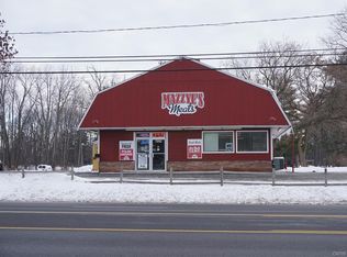 7252 Oswego Rd, Liverpool, NY 13090