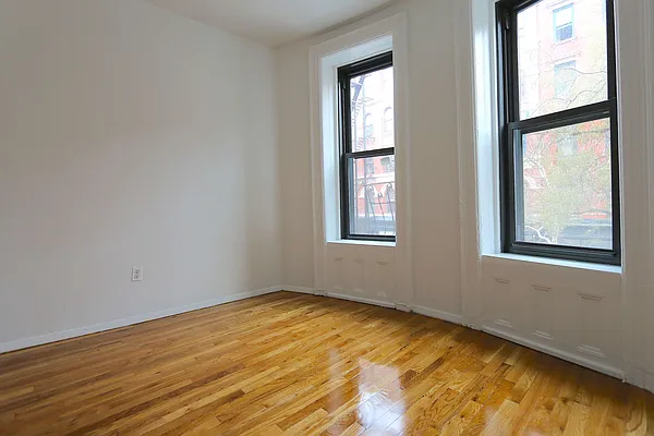 Rented by Compass | media 20