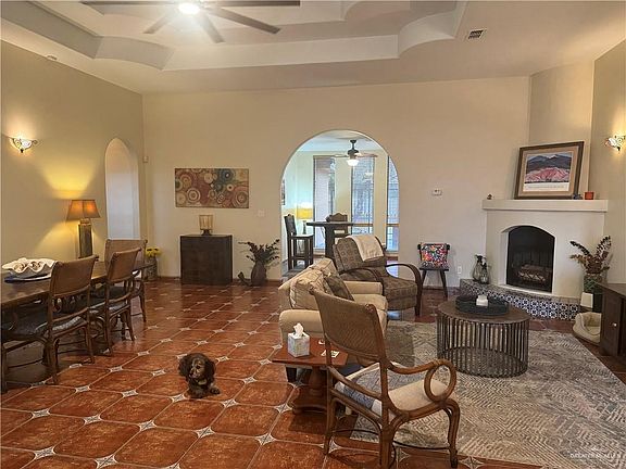 4th image of 3809 Tierra Escondida