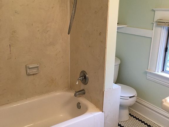 upstairs full bath