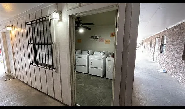 3801 Salinas Ave #7 — Photo 8