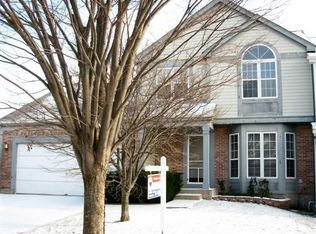 697 Rolling Green St, Gurnee, IL