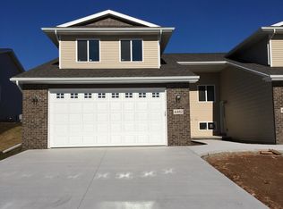 4483 W Parkway Blvd, Appleton, WI 54913