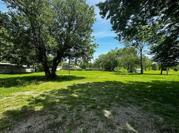 2928 S Folsom St, Lincoln, NE 68522