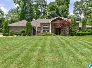 462 Dogwood Ln, Adamsville, AL 35005