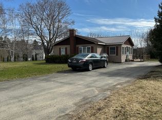 3002 W Chapman Rd, Mapleton, ME 04757