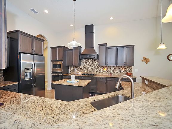 4th image of 1654 Bonelli Ct