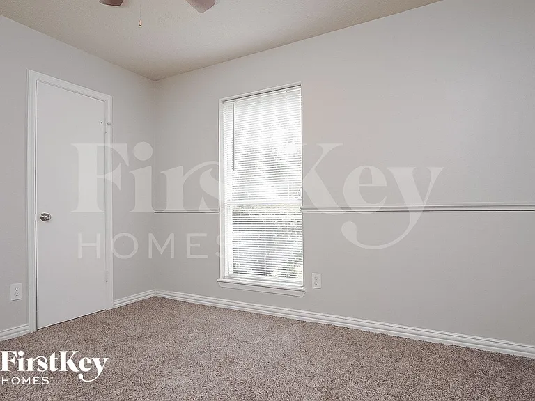 2714 Elder Rd — Photo 11