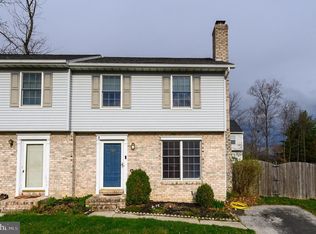 200 Morningstar Ct, Hanover, PA 17331
