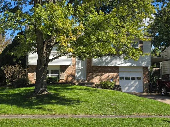 9926 Pinedale Dr, Cincinnati, OH 45231