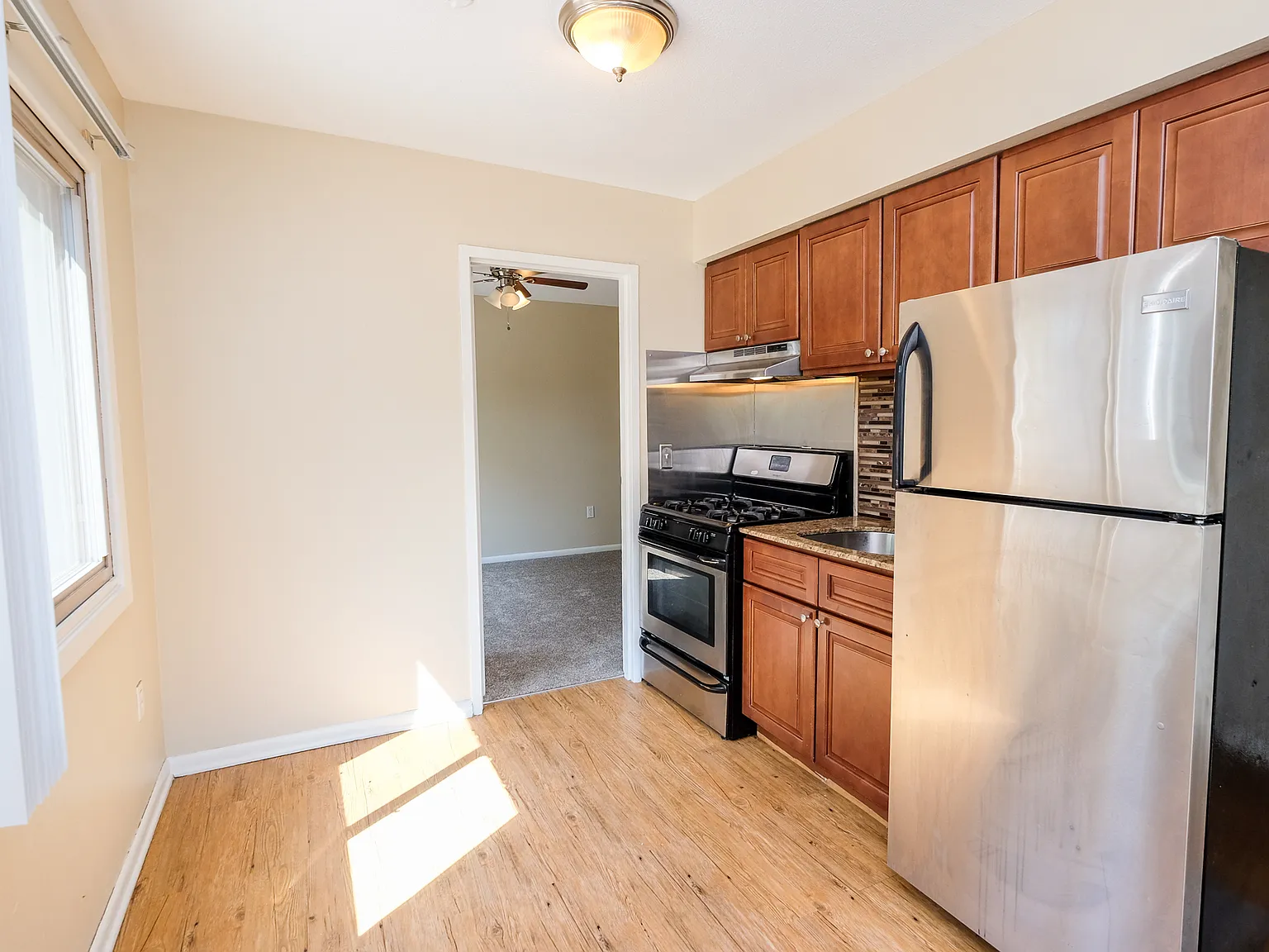Minnehaha Apartments — Photo 3