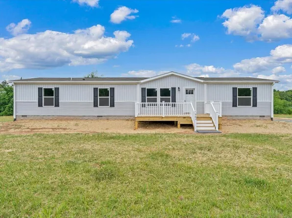 963 Tripple Creek Rd, Rocky Mount, VA 24151
