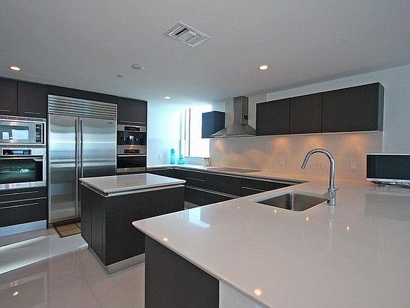 5th image of 17001 Collins Ave APT 2808